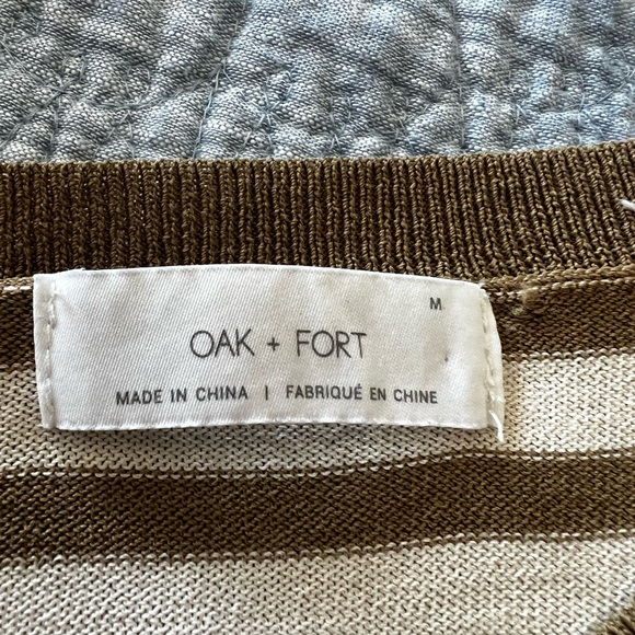 Oak and fort T- shirt in viscose. Excellent condition. Barely used - Picture 2 of 4